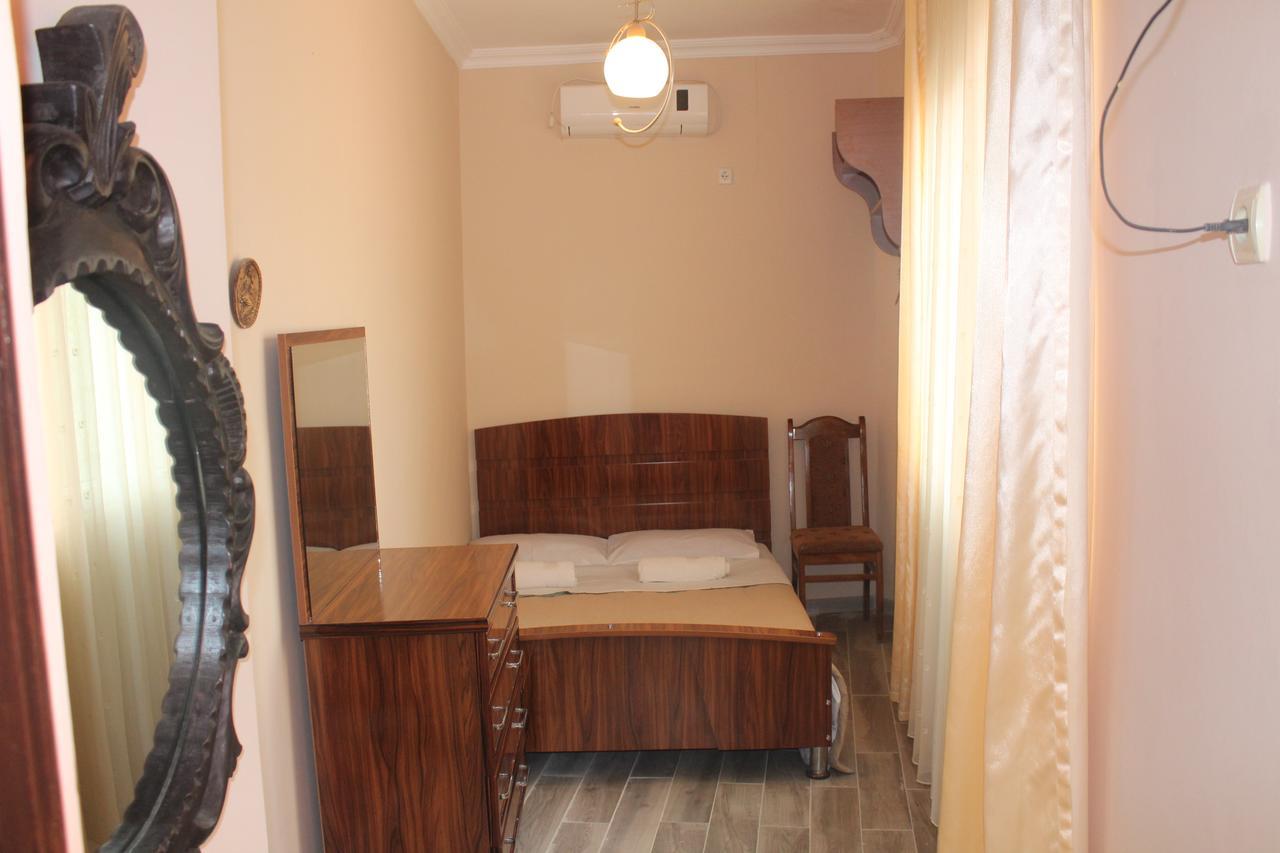 Deluxe Guest House ควาเรียที ภายนอก รูปภาพ