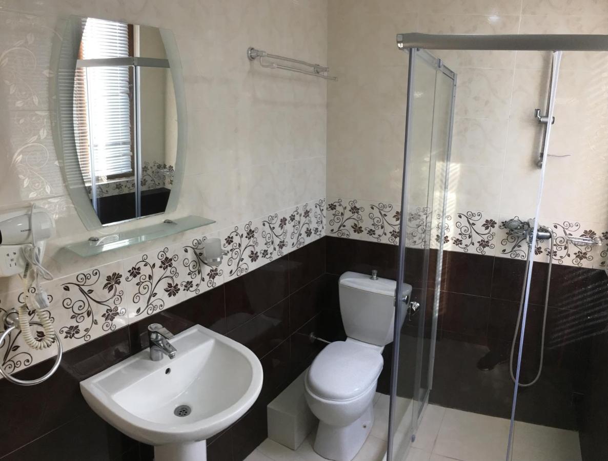 Deluxe Guest House ควาเรียที ภายนอก รูปภาพ